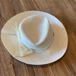 Sun N Sand Beach Hat size Womens/adjusts